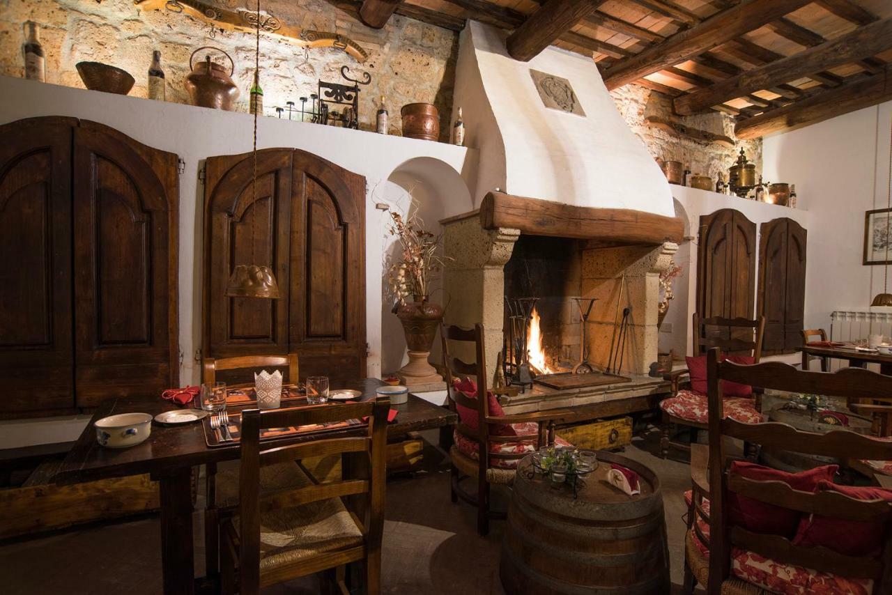 Castello Di Proceno Albergo Diffuso In Dimora D'Epoca Eksteriør billede