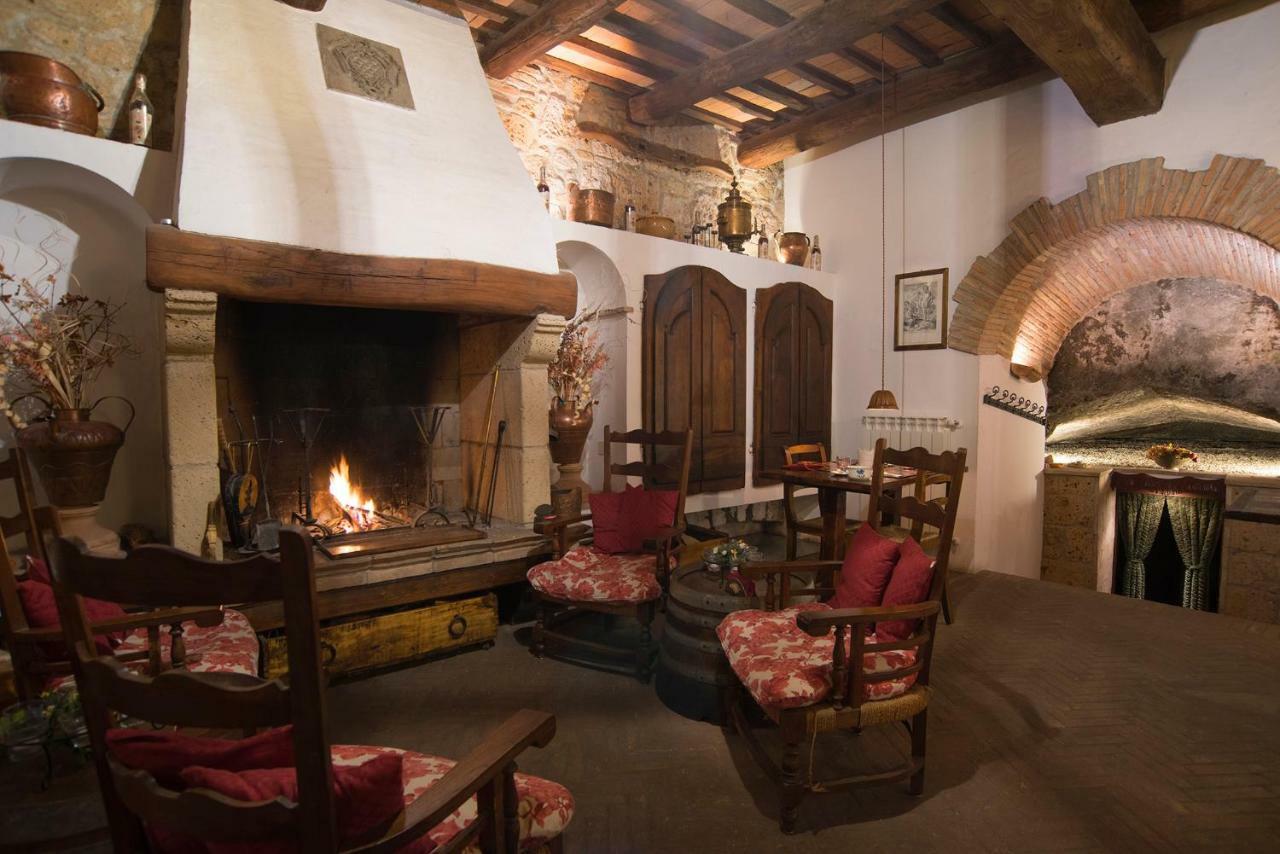 Castello Di Proceno Albergo Diffuso In Dimora D'Epoca Eksteriør billede
