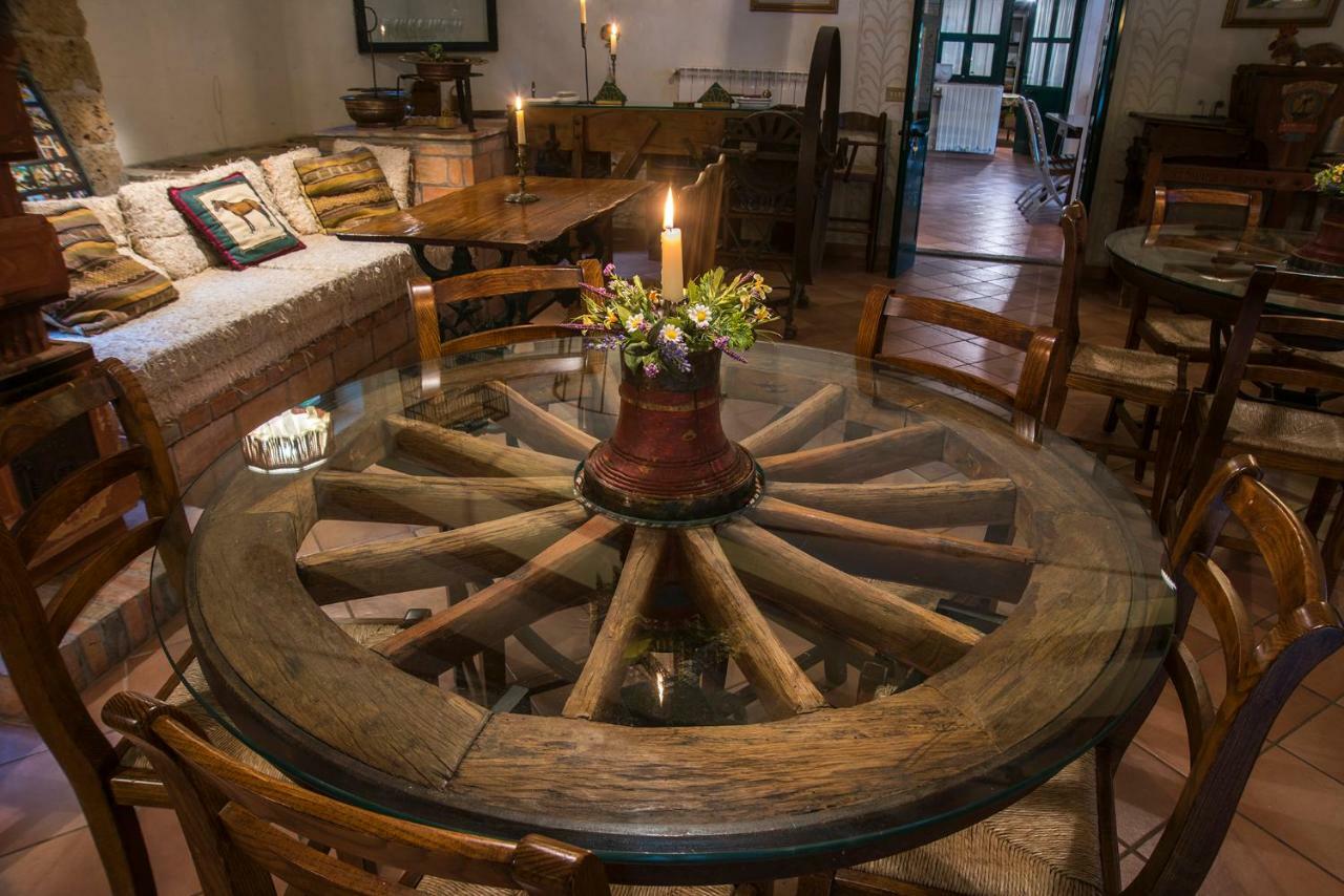Castello Di Proceno Albergo Diffuso In Dimora D'Epoca Eksteriør billede