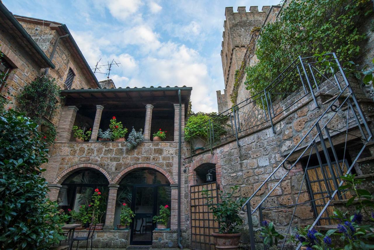 Castello Di Proceno Albergo Diffuso In Dimora D'Epoca Eksteriør billede